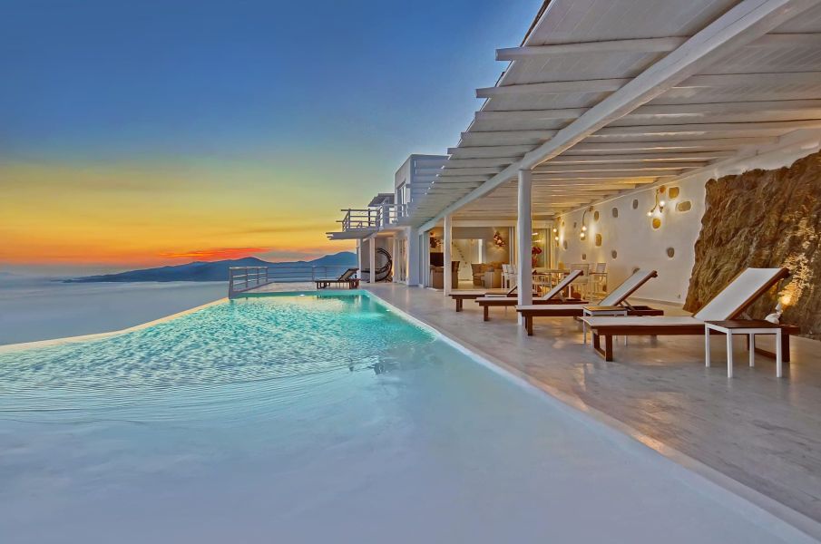 villa party mykonos