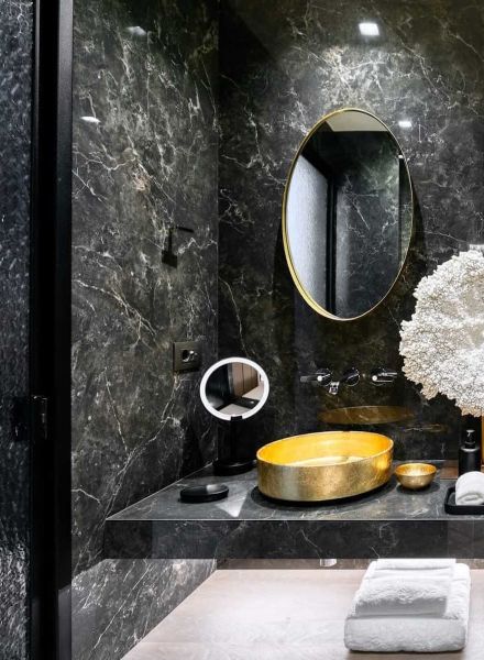 Luxury villa bathroom