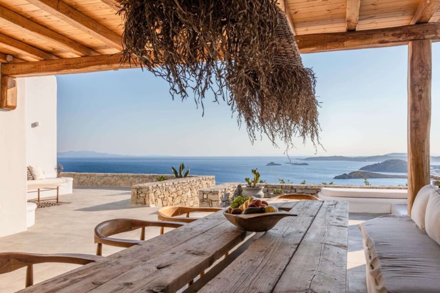 mykonos outdoor dining area